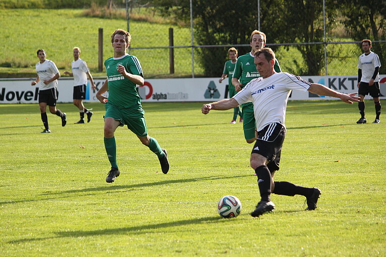 ASV_Veitsbronn-Siegelsdorf27_9_15__3_.JPG 