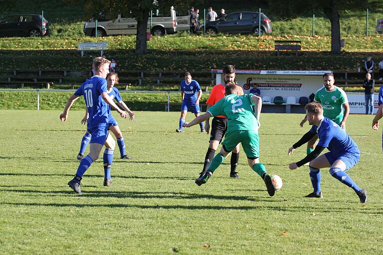 NeudrossenfeldIII09.10.22003.jpg 