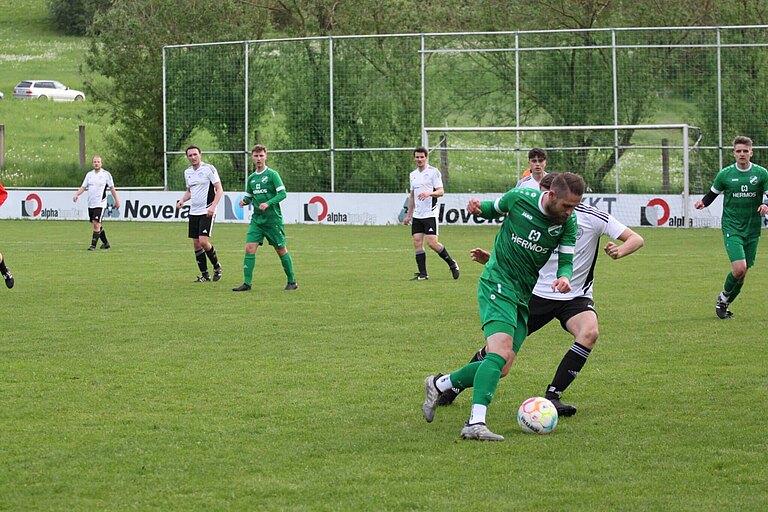 Hutschdorf12.5.23015.jpg 