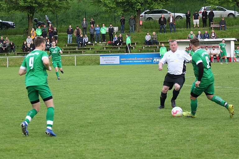 Hutschdorf12.5.23017.jpg 