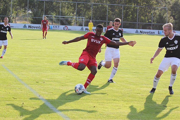 Kickers_Wuerzburg21.8.19047.jpg 