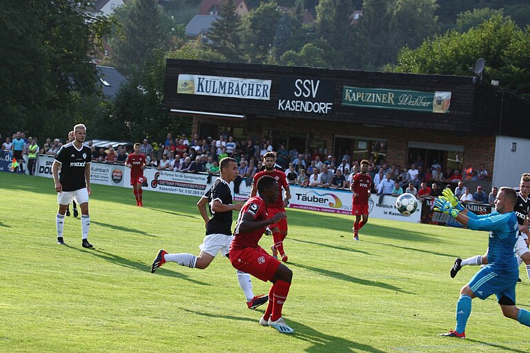Kickers_Wuerzburg21.8.19032.jpg 