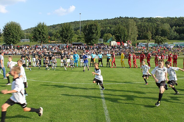 Kickers_Wuerzburg21.8.19011.jpg 