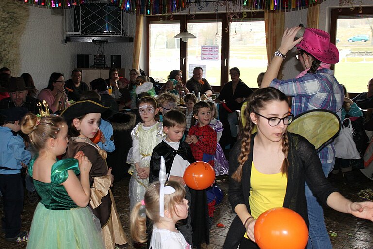 kinderfasching12.2__17_-min.JPG 