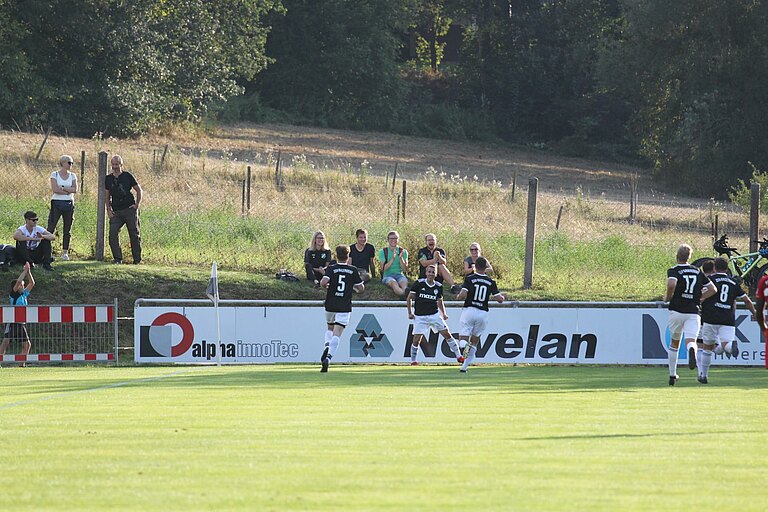 Kickers_Wuerzburg21.8.19043.jpg 