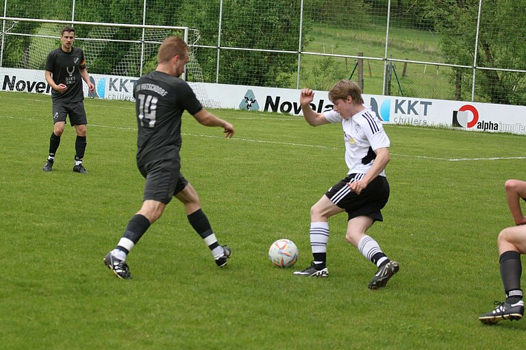 Hutschdorf4.5.24001.jpg 